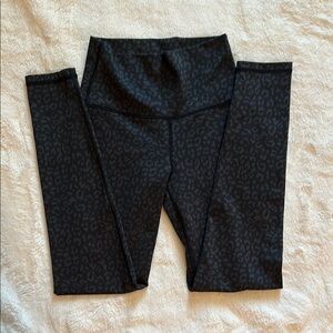 Aerie Charcoal Leopard Print Leggings